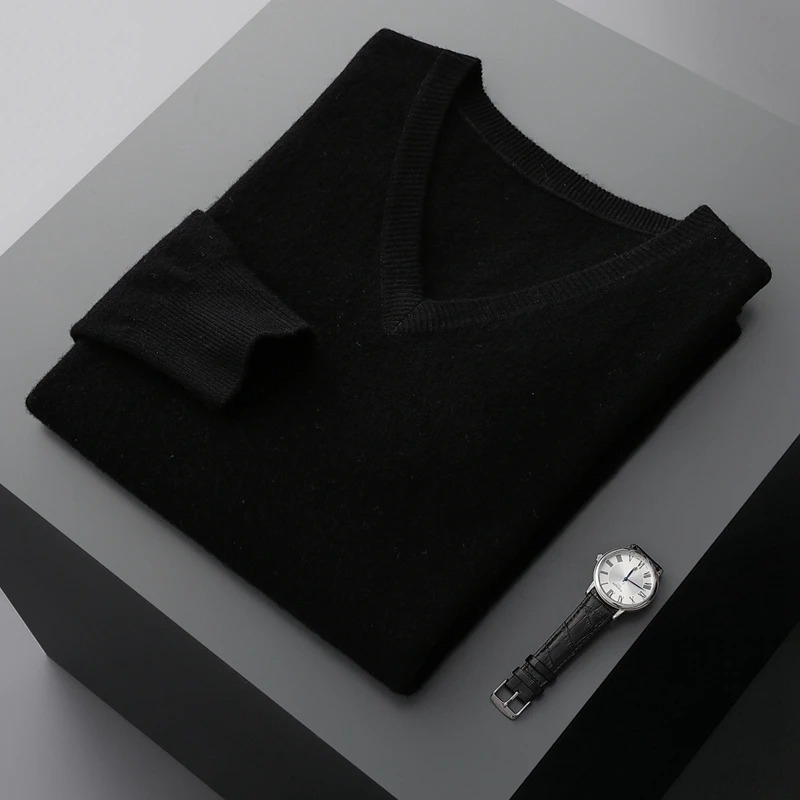Lune London | Cashmere Sweater Men V-Neck Soft Cashmere Knit Material