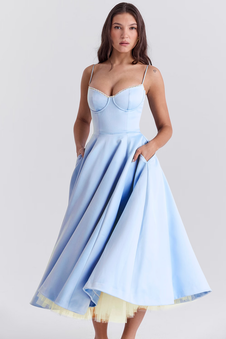 Lune London | Elegant slimming dress for women
