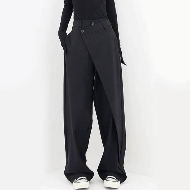 Lune London | Wide pants - Asymmetrical & luxurious wide pants by Isabella Vionnet