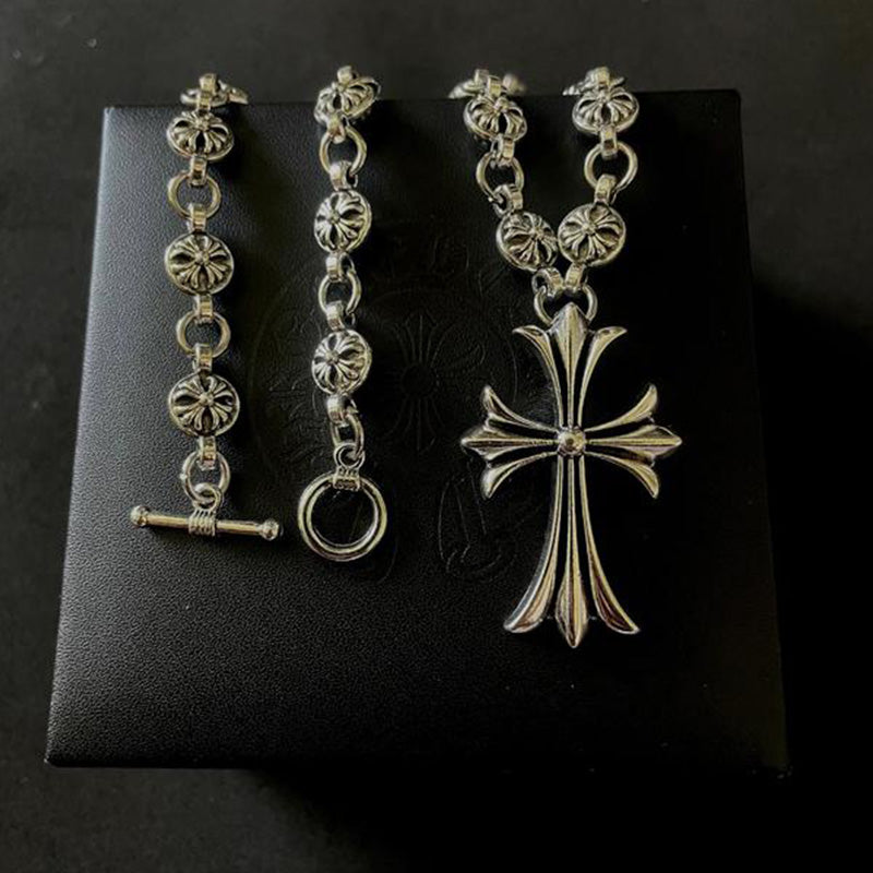 Lune London | Gothic Cross Pendant Necklace