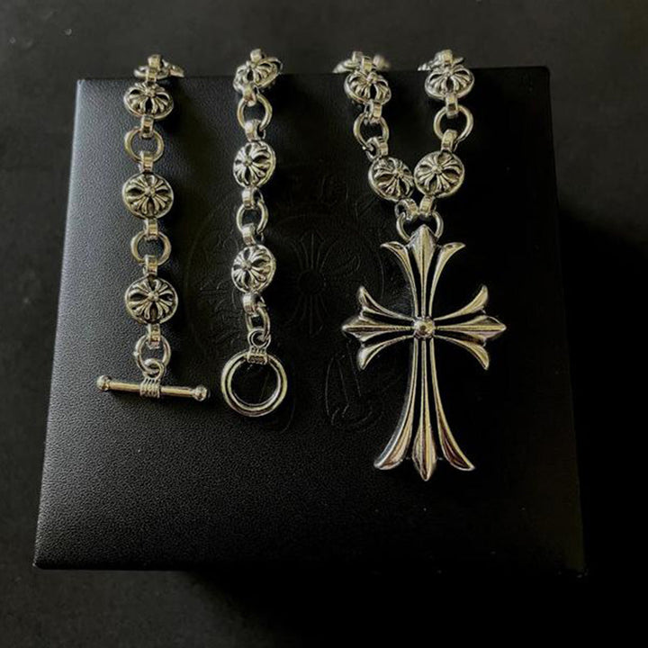 Lune London | Gothic Cross Pendant Necklace