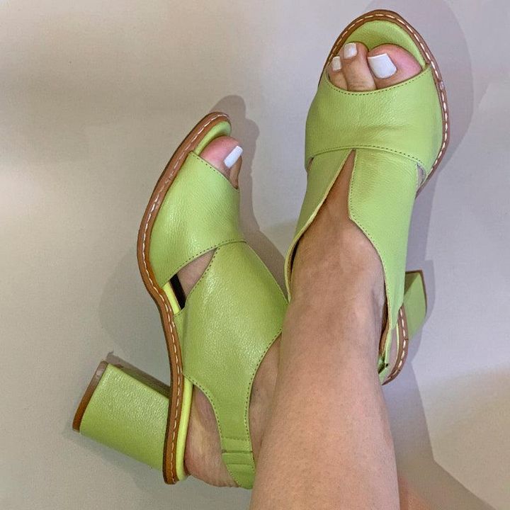 Lune London | Unmatched Durability and Timeless Elegance in Women's Sandals Made of Genuine Leather