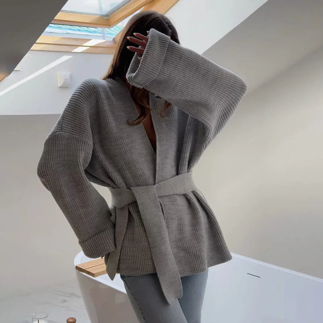 Chic und Stil | Cozy ribbed knit wrap cardigan with tie belt