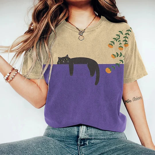 Lune London | Two-Tone Cat Graphic T-Shirt for Women