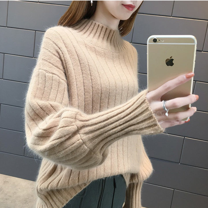 Thick knit sweater for women with high collar and textured design Lune London