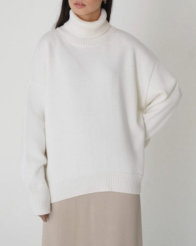 Lune London | Elegant Oversized Women's Turtleneck Sweater Made Of Cotton