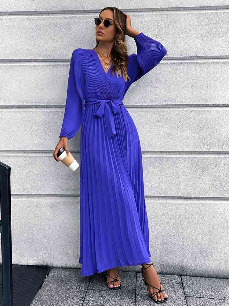 Lune London | V-neck Tie Belt Pleated Maxi Dress