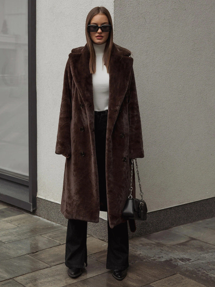 Lune London | Long Coat with Elegant Shape