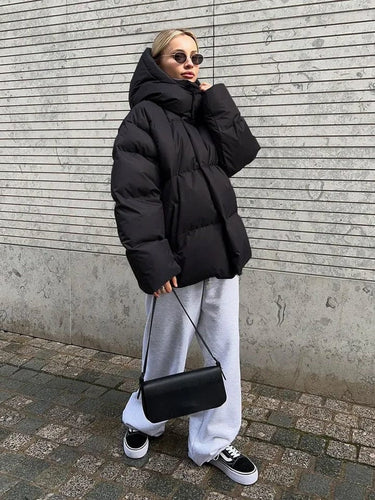 Lune London | Puffer Jacket Elegant Timeless Style Ideal for Winter