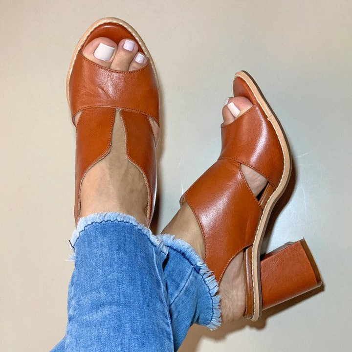 Lune London | Unmatched Durability and Timeless Elegance in Women's Sandals Made of Genuine Leather