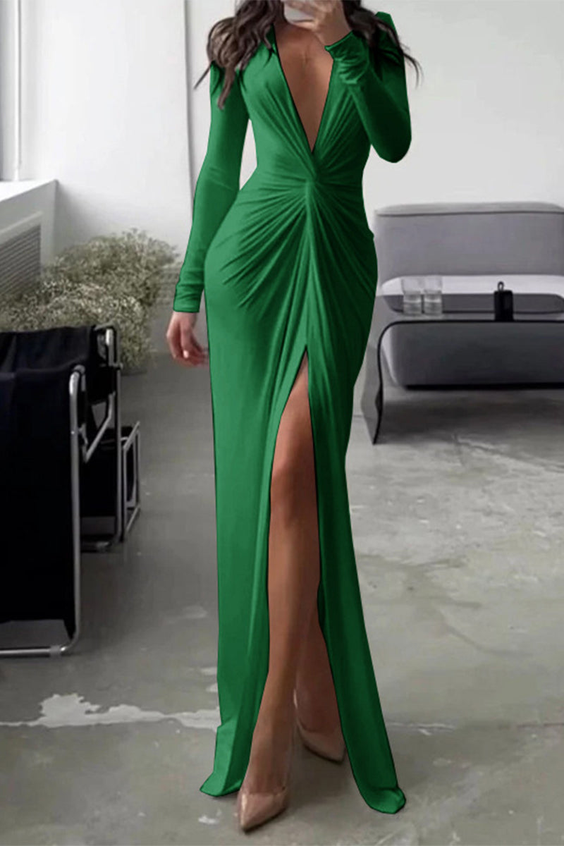 Lune London | Elegant dress with V-neck and pleated neckline