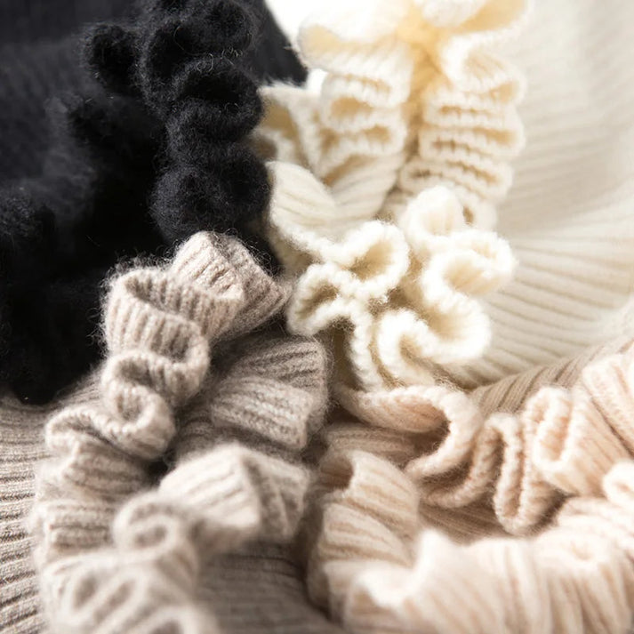Lune London | pullover for women with turtleneck