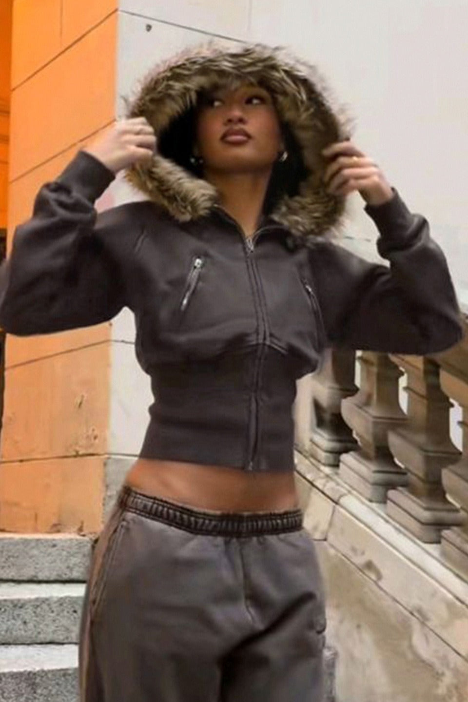 Lune London | Style Sweatshirt jacket with fur trim