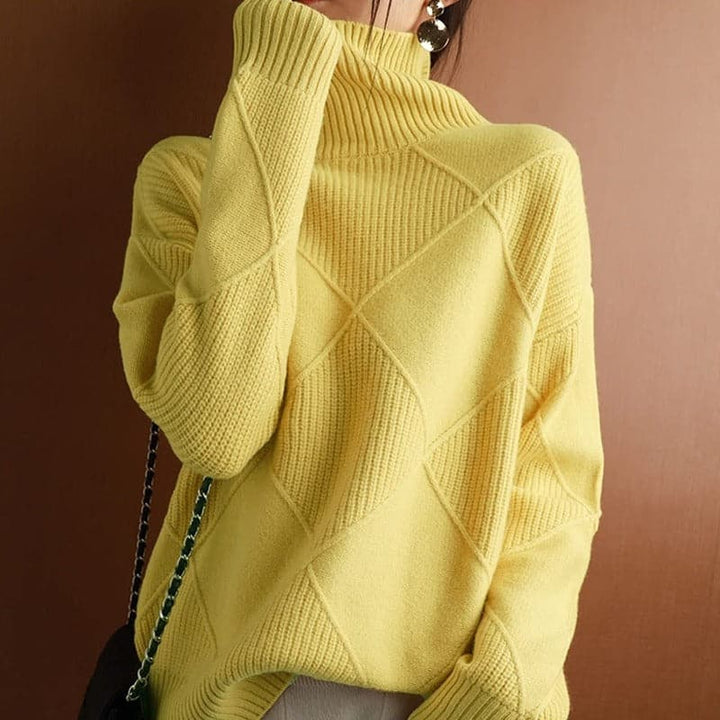 Lune London | Turtleneck Sweater - Knitted with Diamond Pattern - soft and comfortable