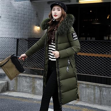 Lune London | Long coat with fur collar