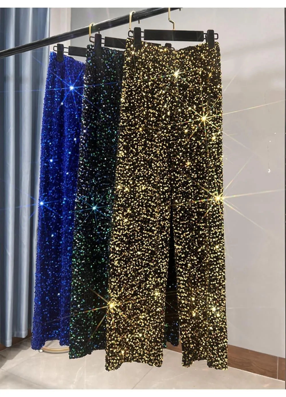 Chic Und Stil | Wide Sun Pants with Sequins