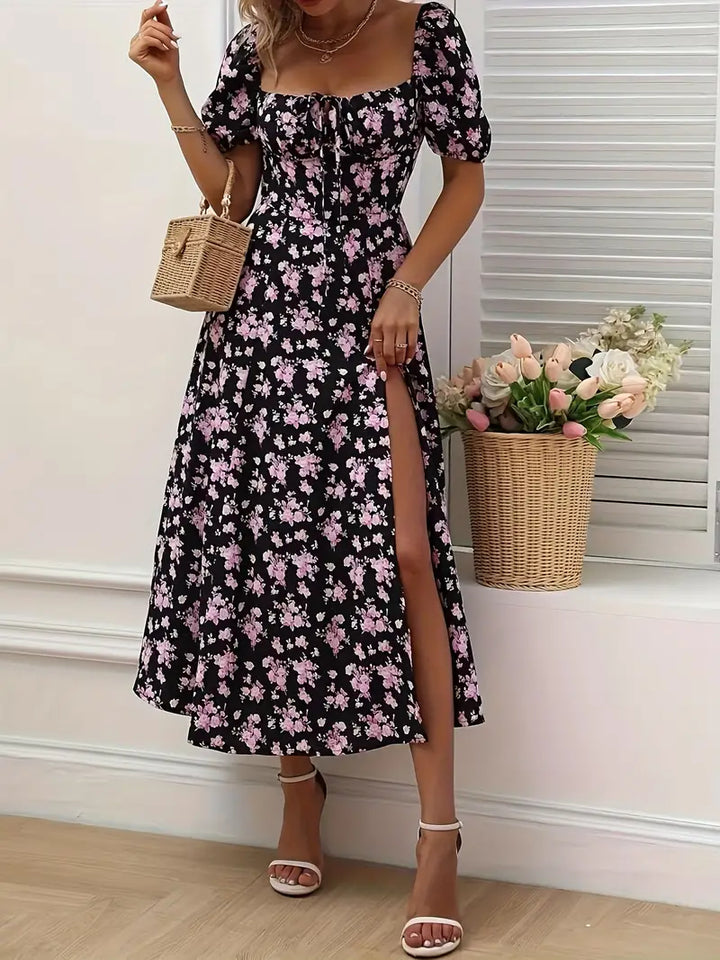 Lune London | Chic dress with puff sleeves in A-line style with floral print