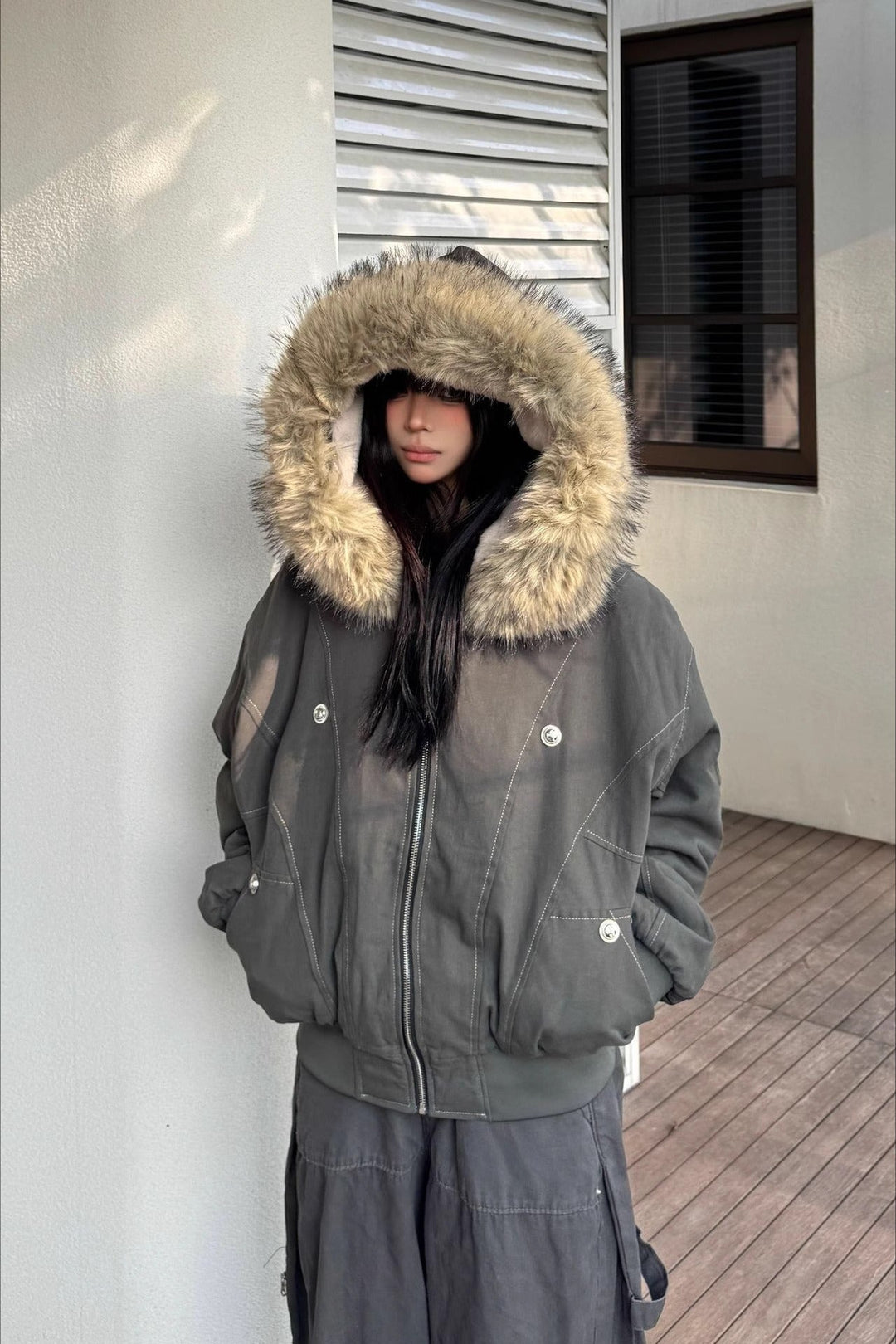 Lune London | Short Puffer Jacket with Fur Collar