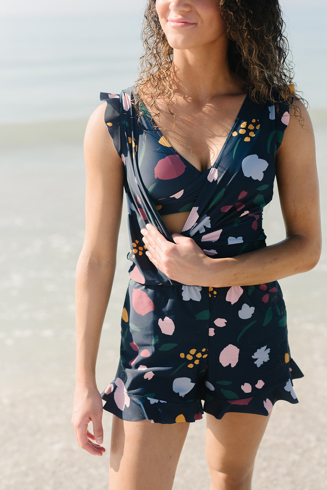 Chic und Stil | Women's Swimwear Swimming Shorts with Built-in Bra