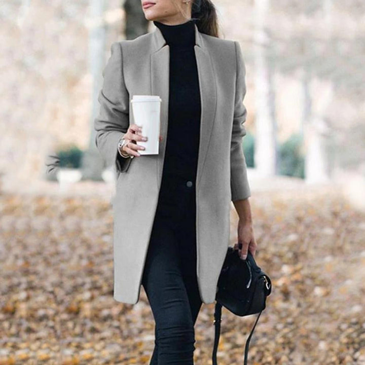 Lune London | Elegant Short Coat for Leisure and Business