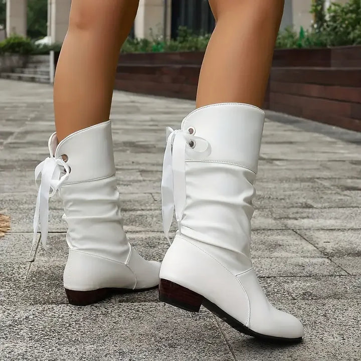 Lune London | Women's Fashion Lacing Chunky Heel Boots Up to the Calf