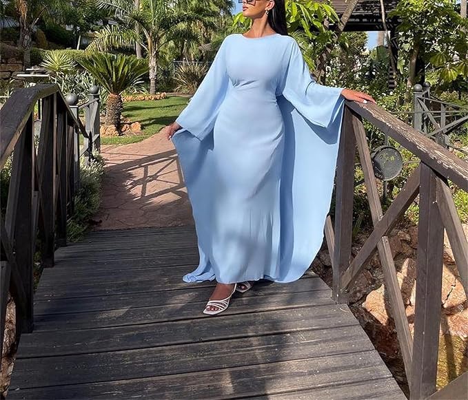 Chic Und Stil | Elegant Maxi Dress with Round Neckline & Wide Sleeves – Women's Evening Dress with High Waist Long Dress for Festive Occasions