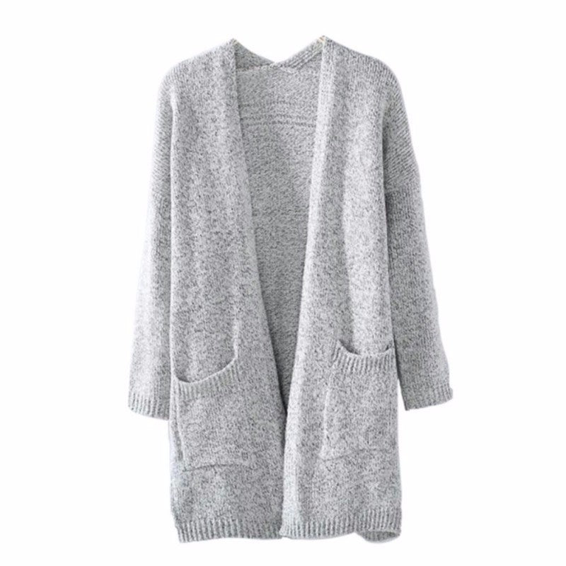 Cardigan en tricot épais pour femmes avec des poches généreuses et un design décontracté Chic & Stil
