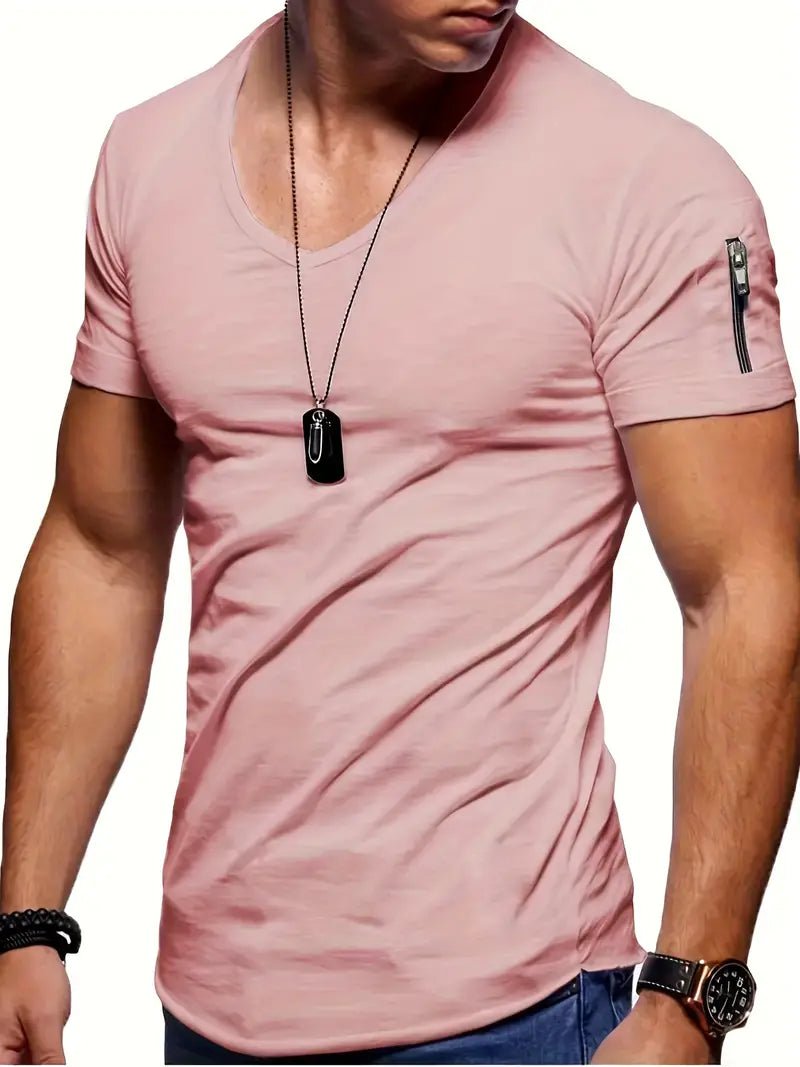 Chic und Stil | Casual T-Shirt with V-Neck for Men