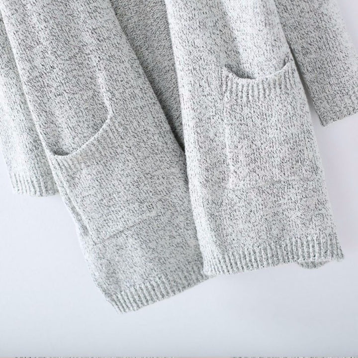 Ladies Long Knit Cardigan with practical pockets and casual chic cut