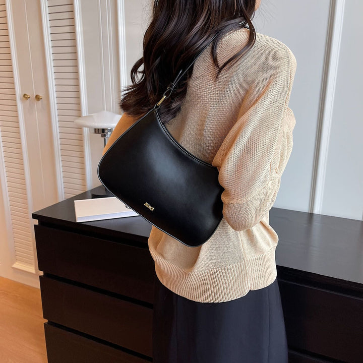 Lune London | Stylish Small Handbag – for Fashion Lovers
