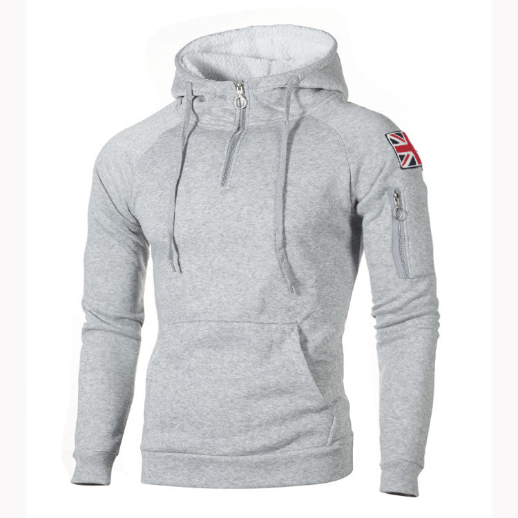 Men's hoodie with practical zipper and soft material interior Lune London