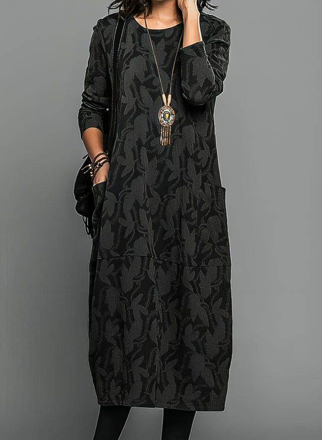 Chic Und Stil | Luxurious Winter Dress with Print