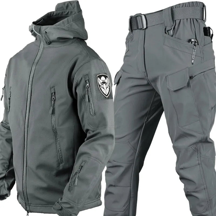 Lune London | Armorus Wind Jacket - Luxury, style, and cold protection for hiking, climbing, cycling, and everyday comfort