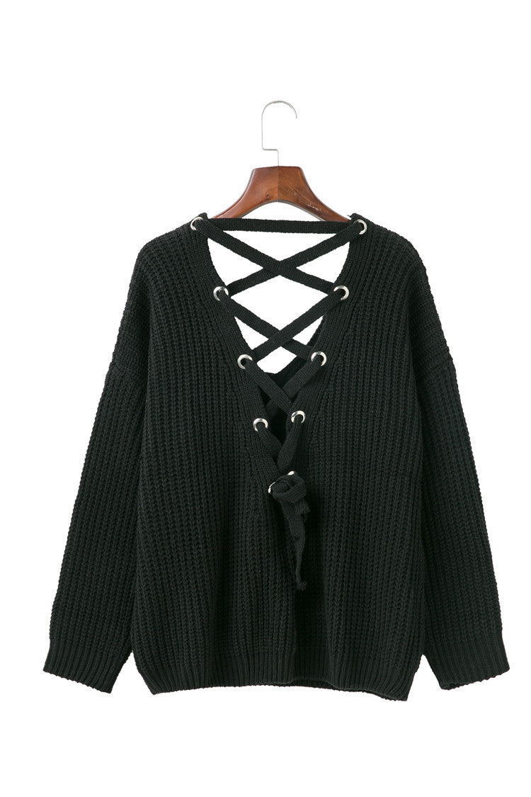 Women's knitted sweater with decorative neckline at the back and lace Lune London