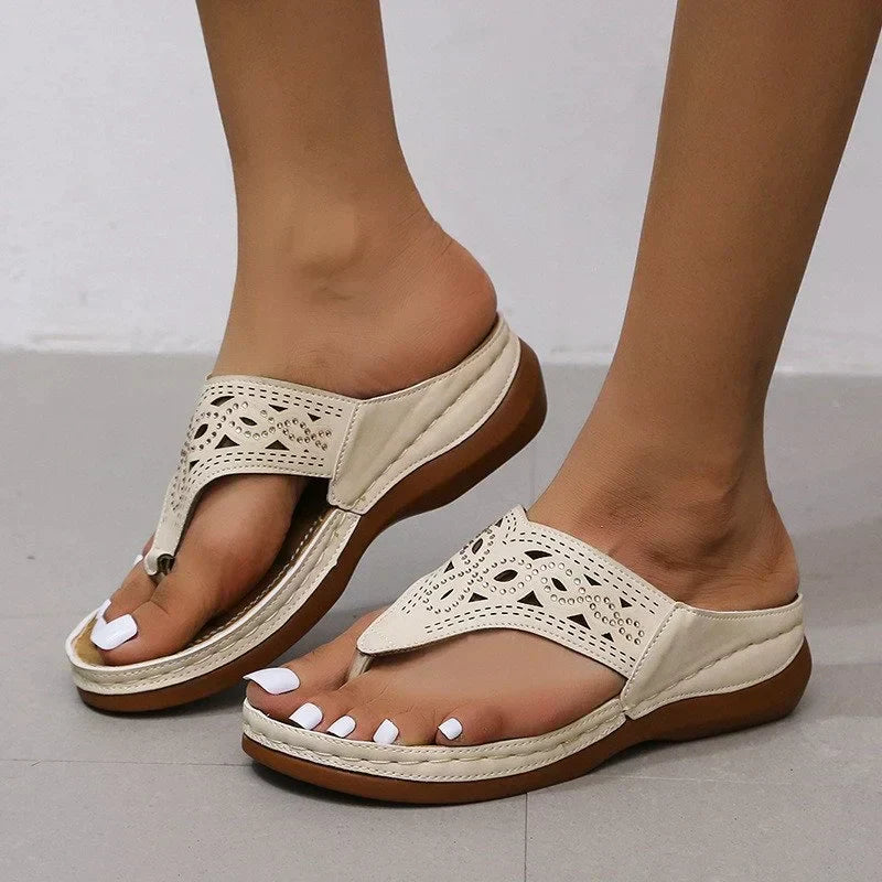 Lune London | Orthopedic Toe Separator