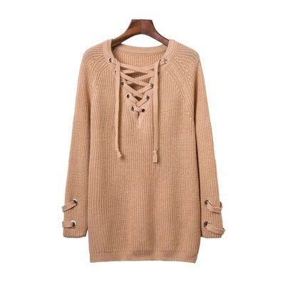 Pull en tricot pour femmes avec un design de lacets décoratif et une coupe confortable Lune London