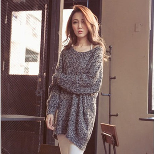 Casual knitted pullover for women with a loose fit and an airy structure Lune London
