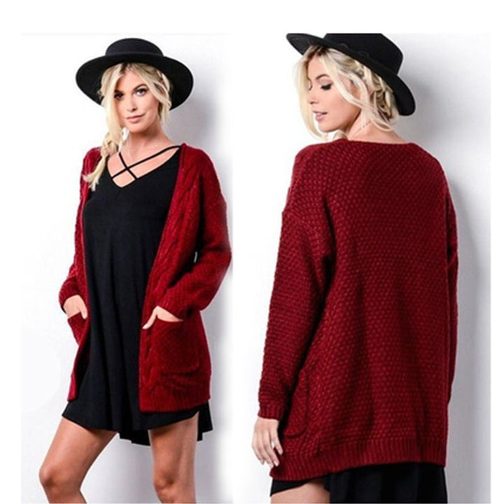 Comfortable knitted cardigan for ladies with open front and pockets Lune London
