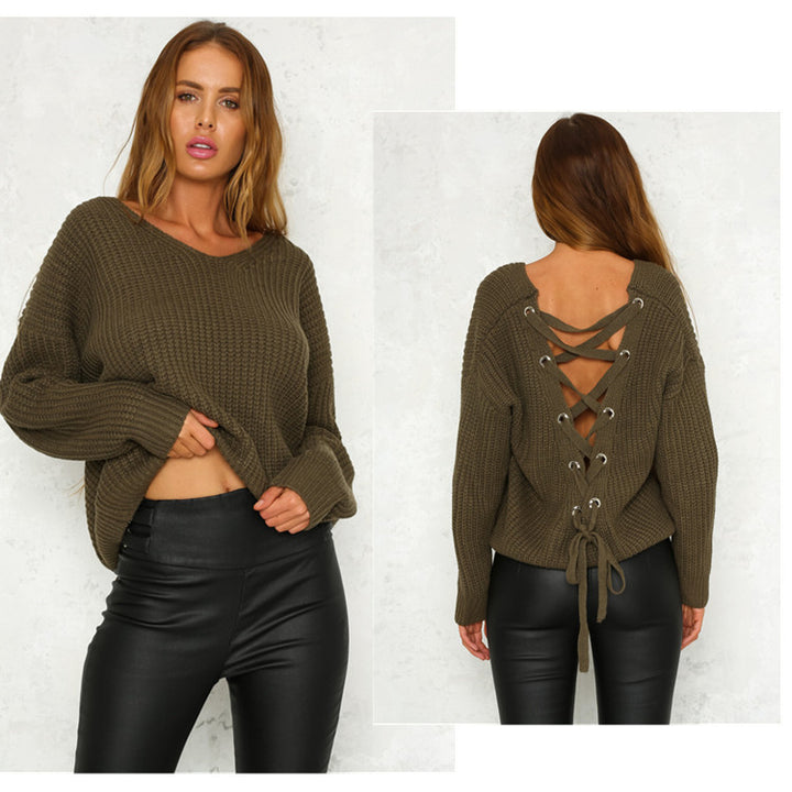 Women's knitted sweater with decorative neckline at the back and lace Lune London