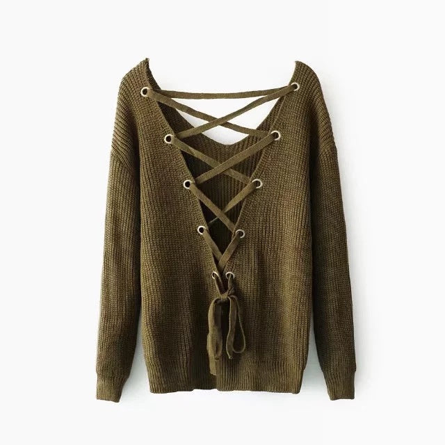 Knit sweater for women with deep V-neck and decorative design at the back Lune London