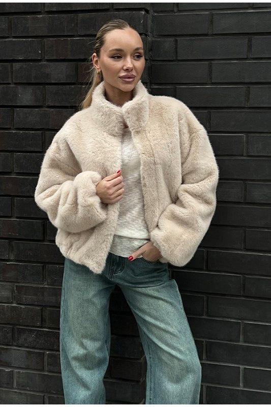 Lune London | Collar Faux Fur Short Jacket