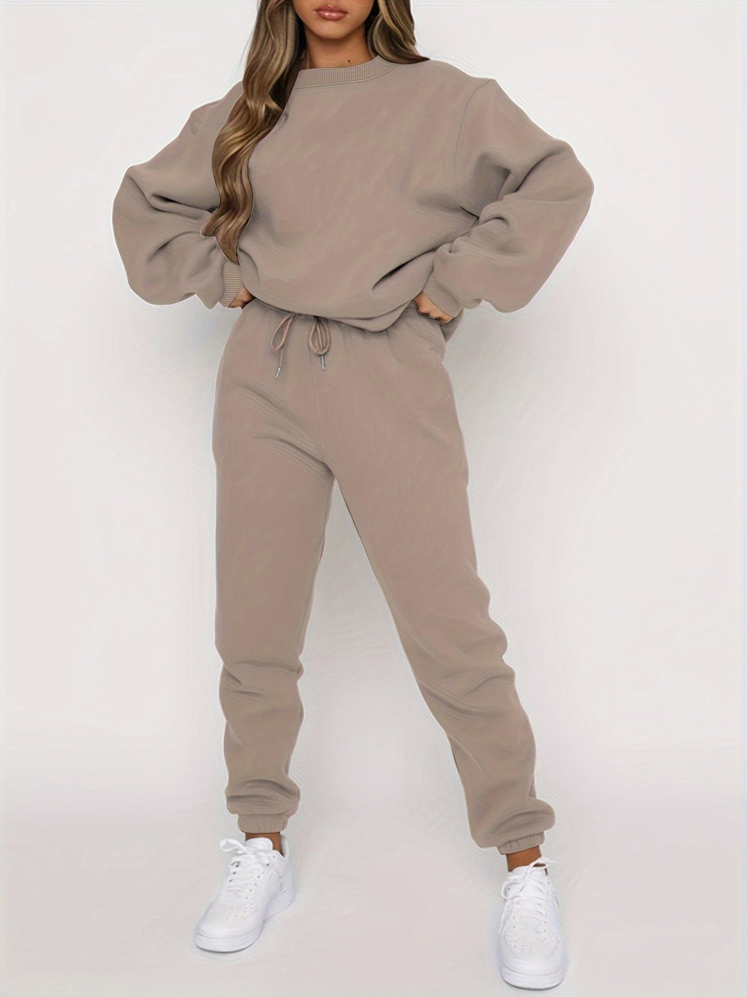 Lune London | Jogging Set - Oversized Sweatshirt & High-Waisted Jogger - Soft & Comfortable