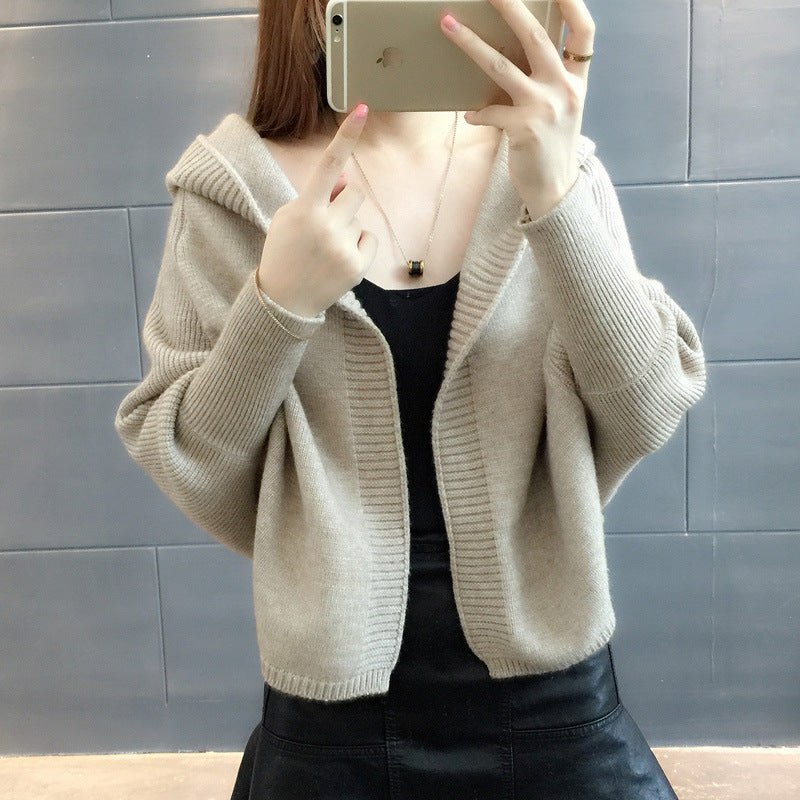 Cardigan pour femme en peluche avec capuche et coupe loose Chic & Stil
