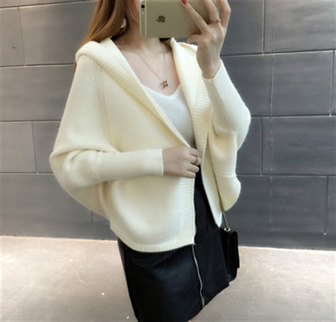 Cardigan pour femme en peluche avec capuche et coupe loose Chic & Stil