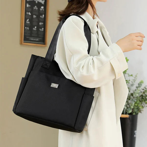 Lune London | Lightweight and Waterproof Shoulder Bag