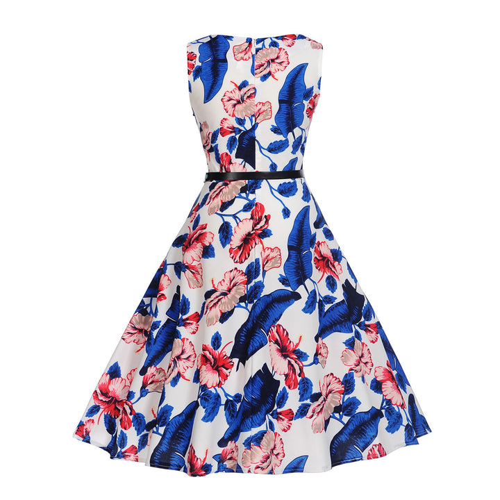 Robe swing pour femmes avec des motifs floraux et une ceinture élastique à la taille Chic & Stil