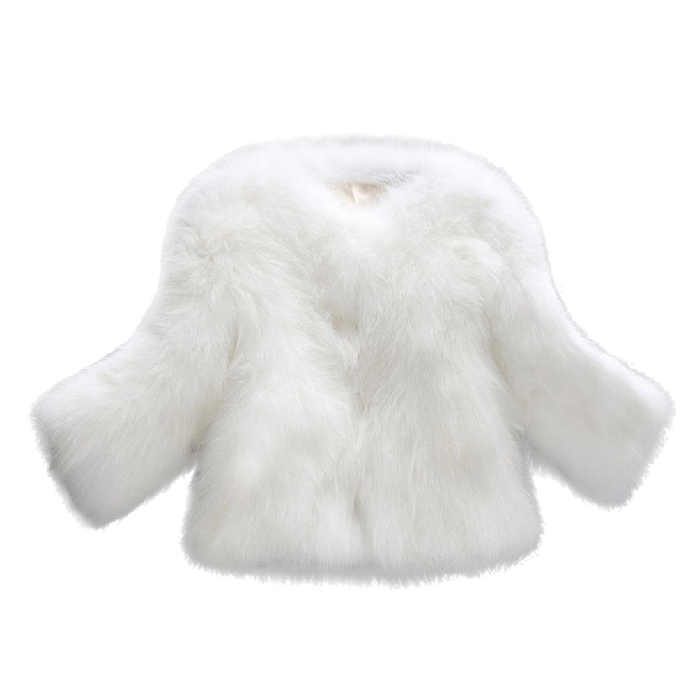 Fashionable short jacket for women with voluminous sleeves and soft fur Lune London