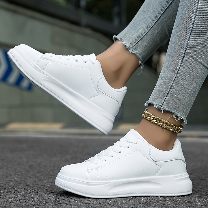 Chic und Stil | Clean White Leather Sneakers for Women, White