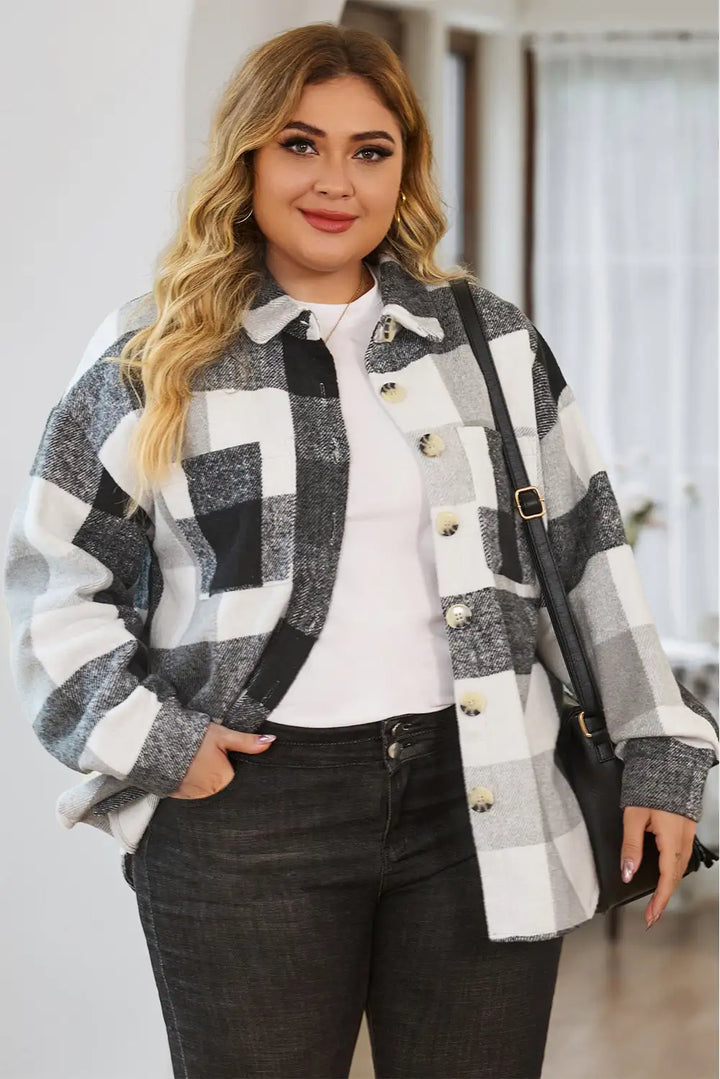 Lune London | Khaki checkered jacket with color blocks for an effortless winter style