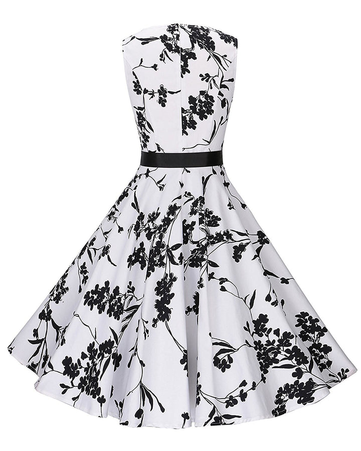 Robe vintage swing pour femme avec motif floral et silhouette ajustée Chic & Stil